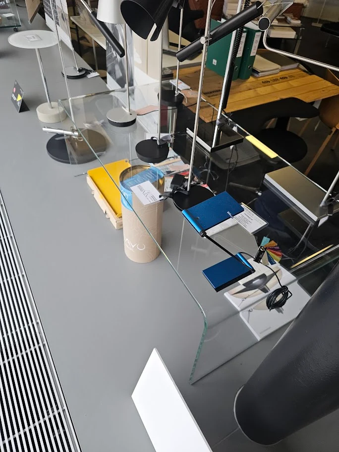 GLASCOUCHTISCH U-TISCH Design von DREIECK DESIGN mit 45% Rabatt