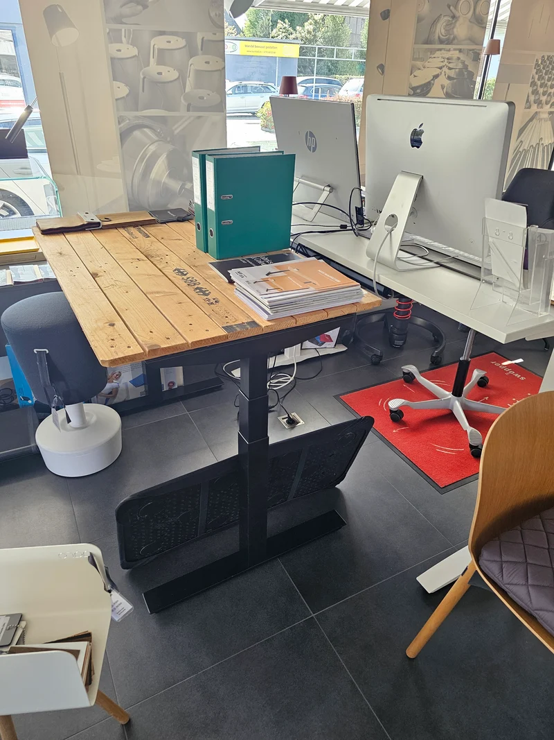 Freestand P2000 Steh Sitztisch mit Tischplatte SBB Paletten Deckel Natur 120x80cm Rabatt 45%