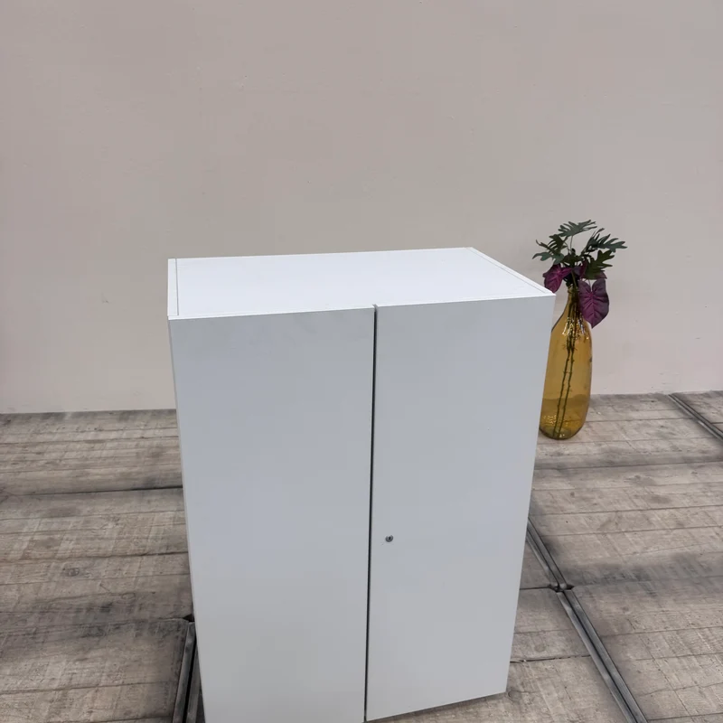 Planmöbel Highboard Lichtgrau Büro Schrank gebraucht