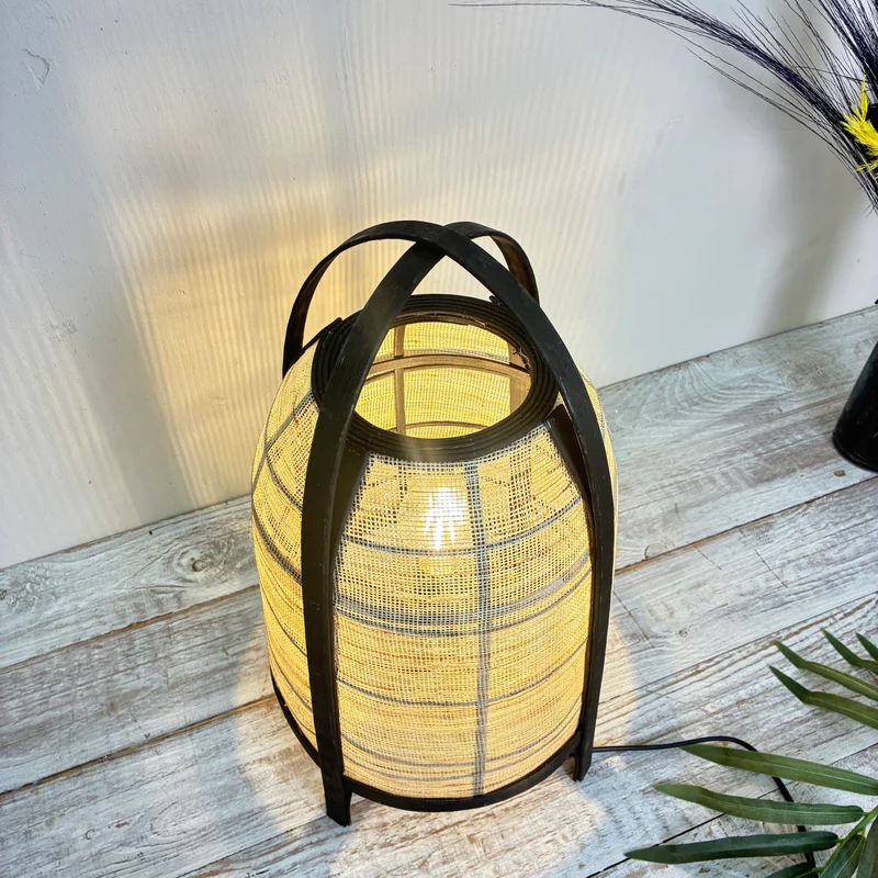 KidsDepot Tischlampe Beige Schwarz Boho Bambus Rattan Jute Natur