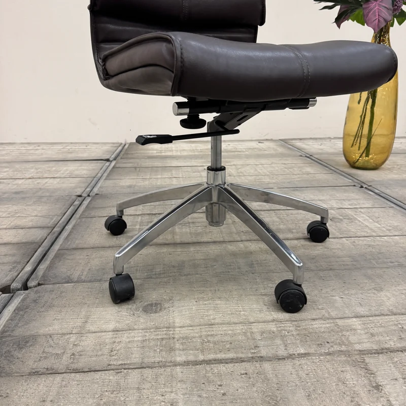 Design Bürostuhl Konferenzstuhl Leder Dunkelbraun Bürodrehstuhl Stuhl Gebraucht