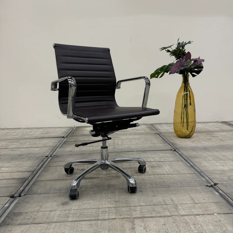 Design Bürostuhl Chefstuhl Aluminium Ribbed Leder Dunkelbraun Gebraucht