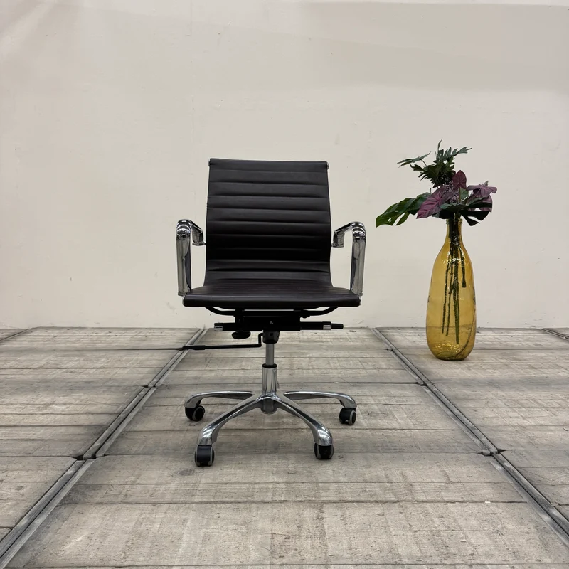 Design Bürostuhl Chefstuhl Aluminium Ribbed Leder Dunkelbraun Gebraucht