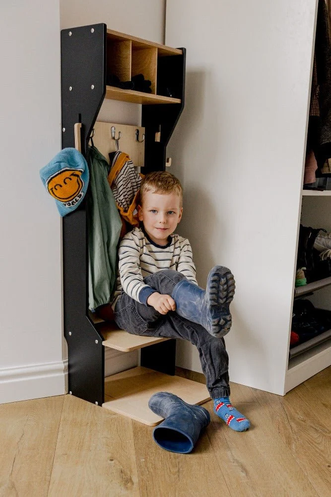 Kindergarderobe mit Sitzbank für den Flur