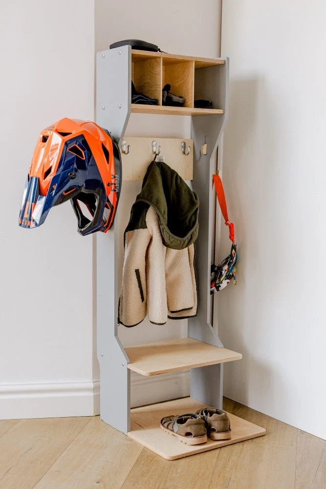 Kindergarderobe mit Sitzbank für den Flur