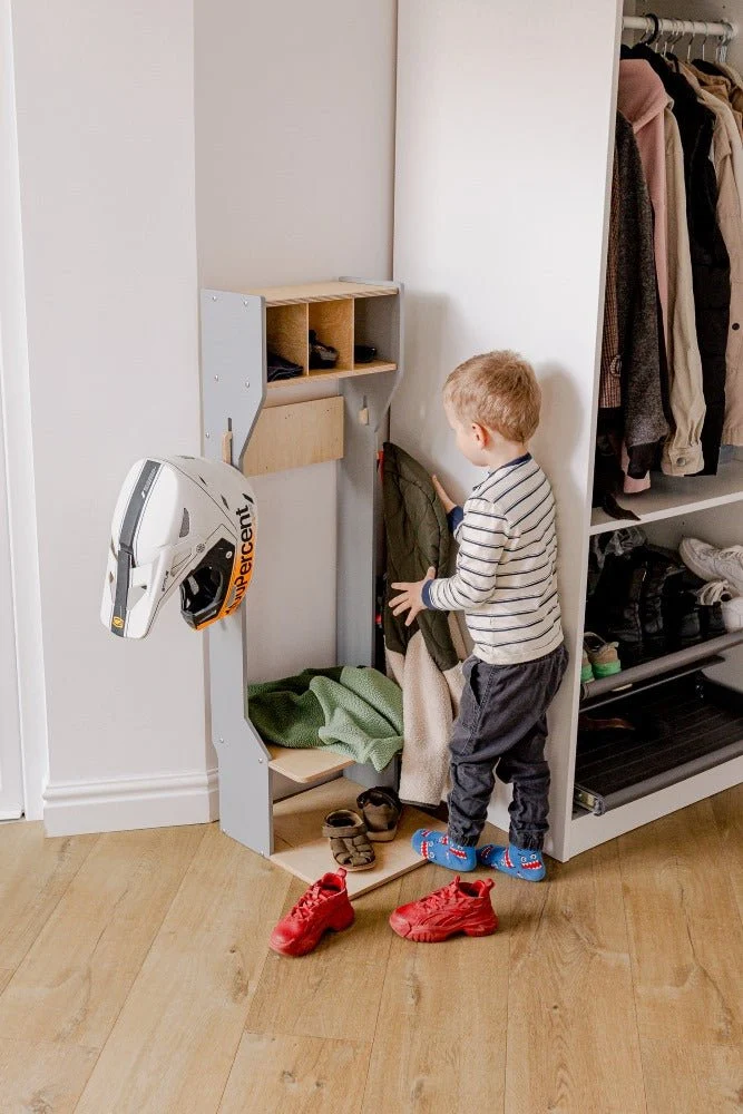 Kindergarderobe mit Sitzbank für den Flur