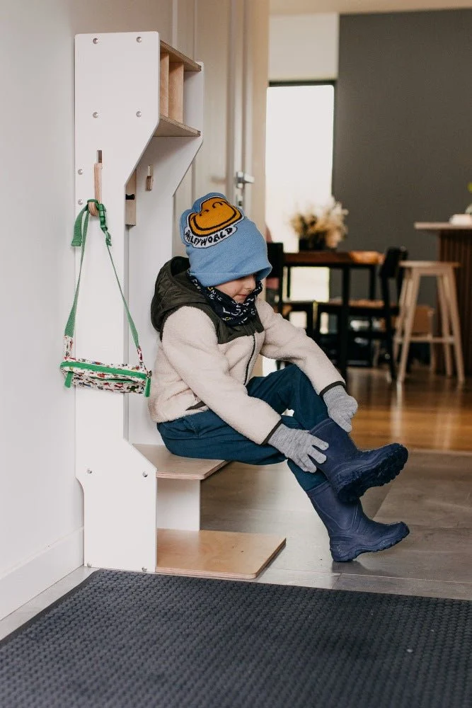 Kindergarderobe mit Sitzbank für den Flur