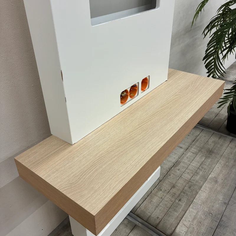 Hotel Schreibtisch TV Konsole Medienelement Wandmodul Weiß Holz Gebraucht