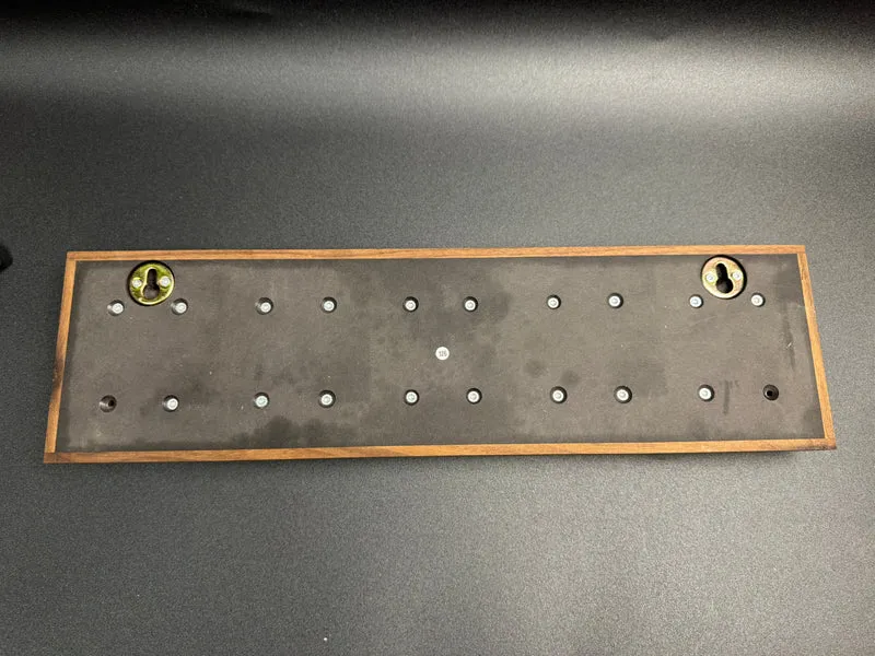 Messer oder Schlüsselleiste zur Wandbefestigung Nr. 126