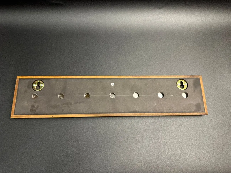Messer oder Schlüsselleiste zur Wandbefestigung Nr. 119