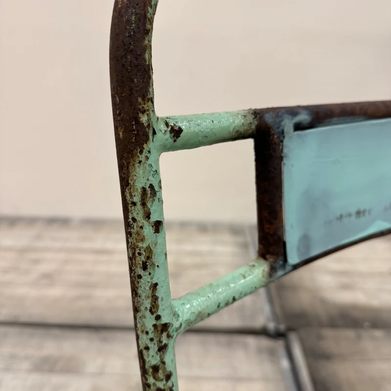 Vintage Stuhl Hellgrün Metall Industrial Shabby Chic Gebraucht