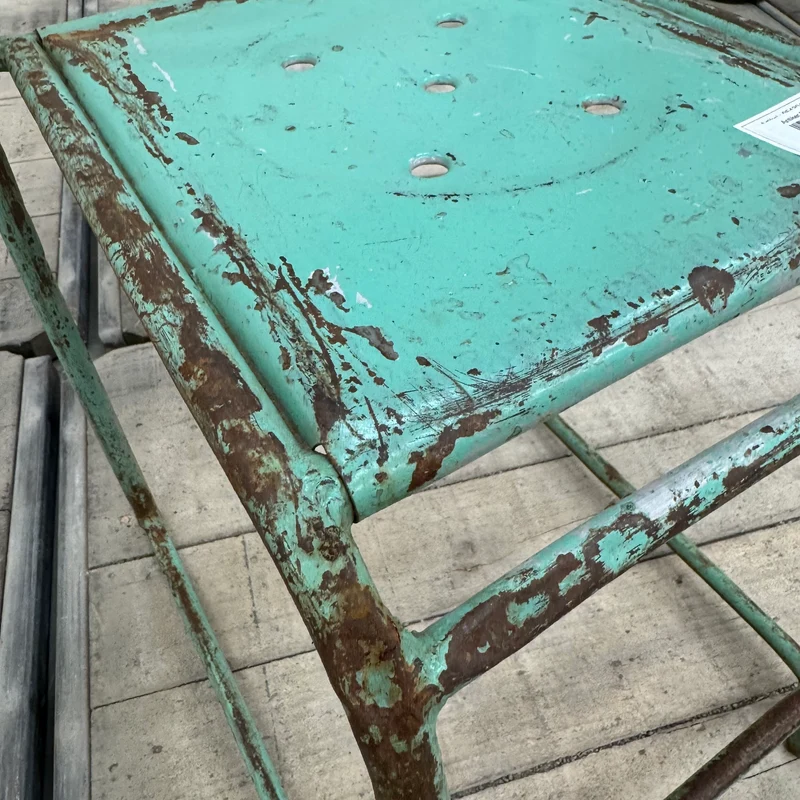 Vintage Stuhl Minzgrün Metall Industrial Shabby Chic Gebraucht