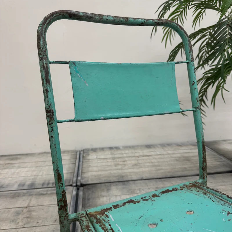 Vintage Stuhl Minzgrün Metall Industrial Shabby Chic Gebraucht