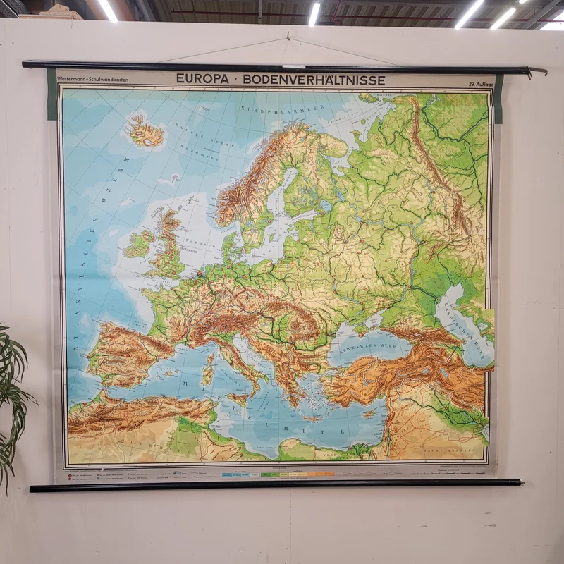 Vintage Schulwandkarte Europa Bodenverhältnisse – Lehrtafel Rollbild Wanddeko