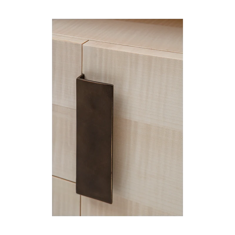 Christopher Guy Nachttisch 84-0060