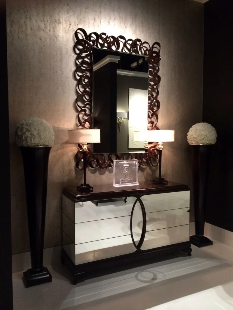 Christopher Guy elegantes Sideboard 85-0070 von Instylior