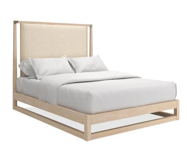 Caracole Pinstripe Light Bett Queensize CLA-424-102 von instylior
