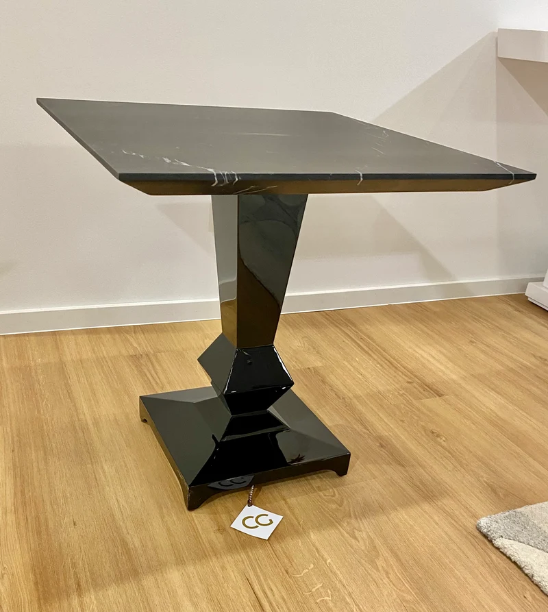 Christopher Guy eleganter Beistelltisch 76-0324 von Instylior