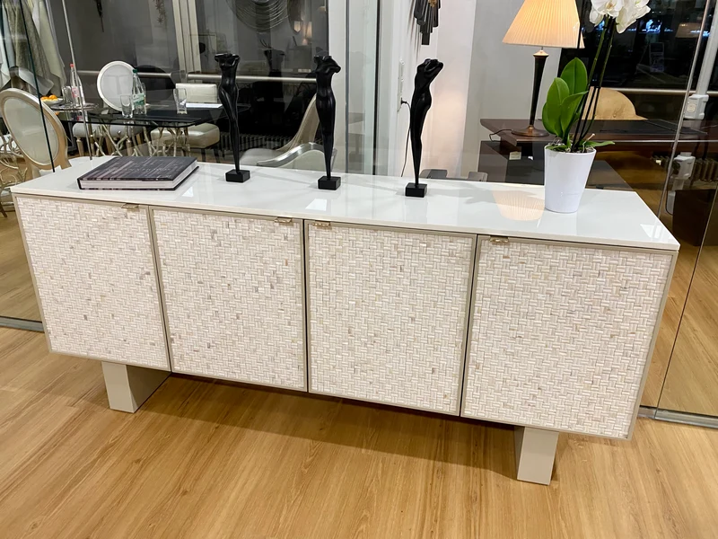 Caracole Bomb-Shell Sideboard CLA-416-441 von Instylior