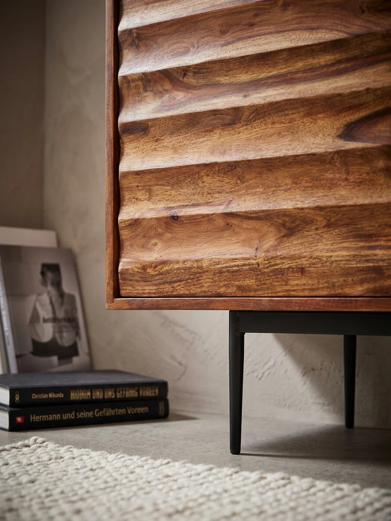 Sideboard – Massivholz, 150 cm breit, 3 Türen, modern