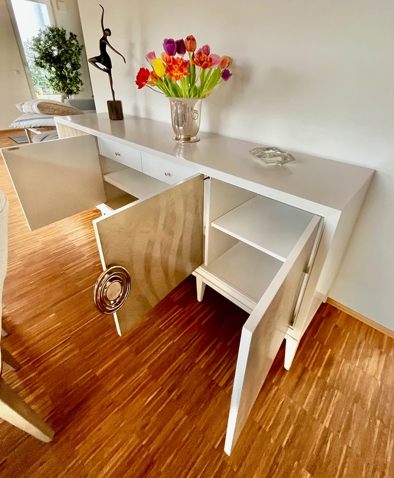 Caracole Now Streaming Media Sideboard CLA-422-533 von Instylior