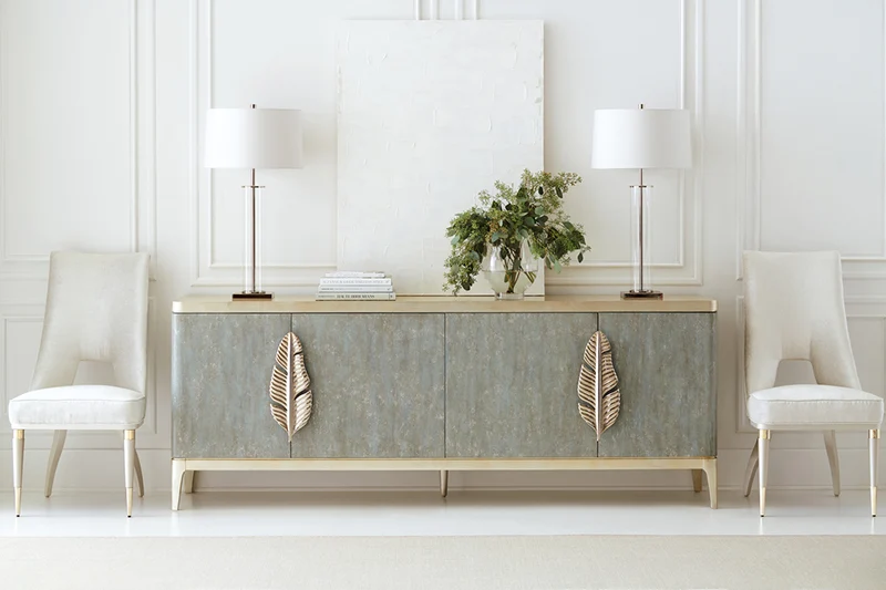 Caracole Waterside Media Sideboard CLA-019-531 von Instylior