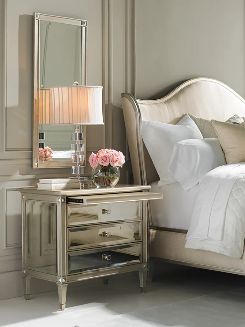 Caracole A Classic Beauty Nachttisch CLA-016-064 von instylior