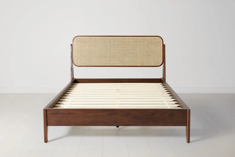 Bett 04 140cm x 200cm