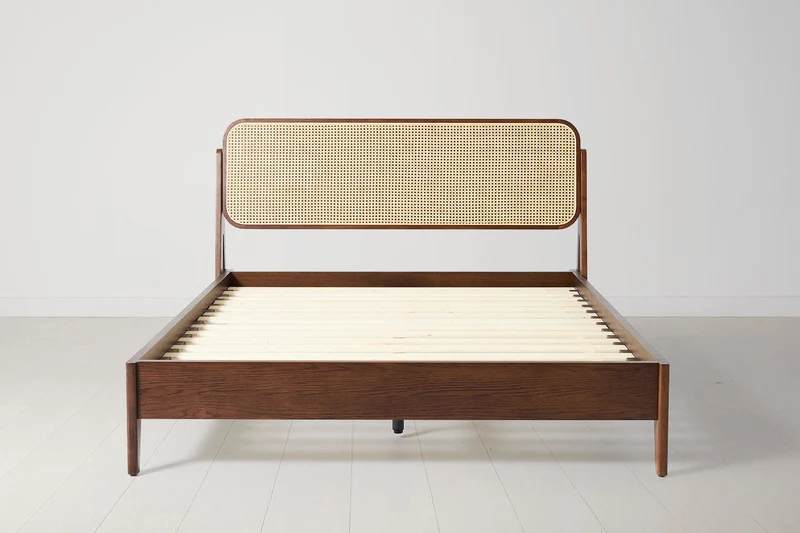 Bett 04 160cm x 200cm, Walnut