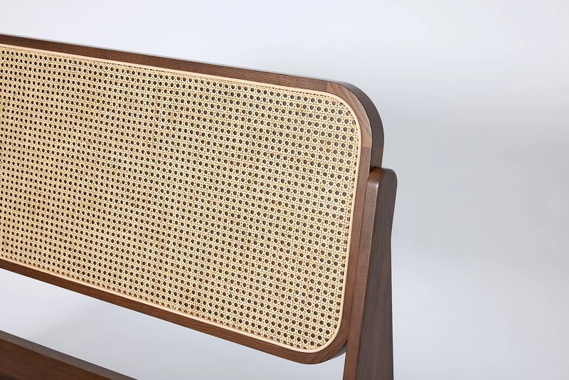 Bett 04 160cm x 200cm, Walnut