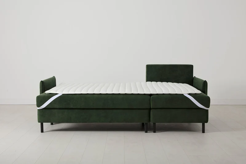 Model 12 Dreisitzer-Schlafsofa mit Chaiselongue rechts, Tannengrün
