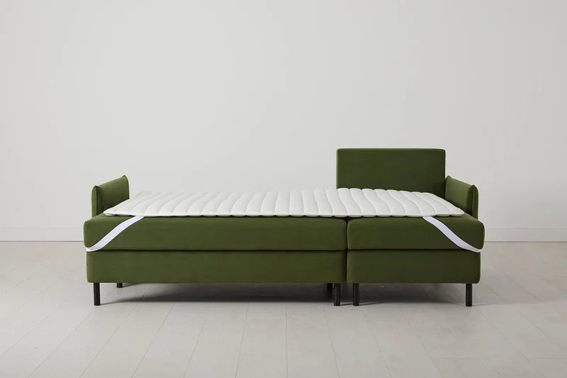 Model 12 Dreisitzer-Schlafsofa mit Chaiselongue rechts, Laubgrün
