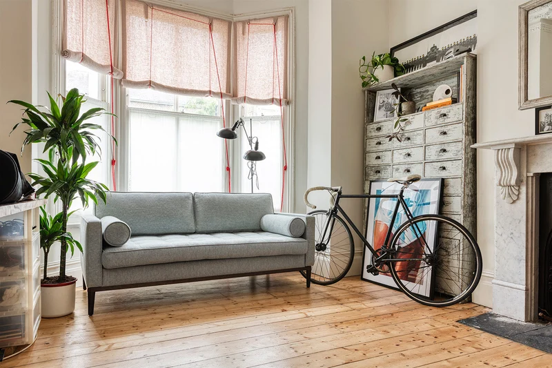 Model 02 Dreisitzer-Schlafsofa , Meerglasblau