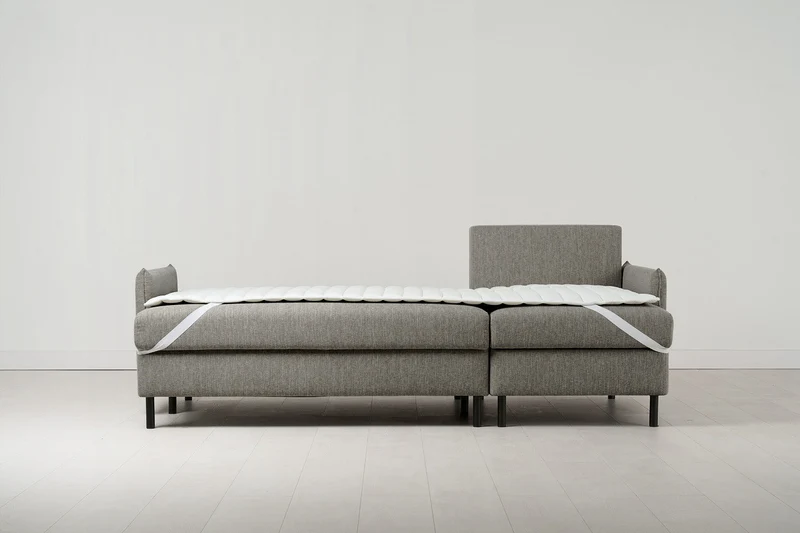 Model 12 Dreisitzer-Schlafsofa mit Chaiselongue rechts, Schattengrau