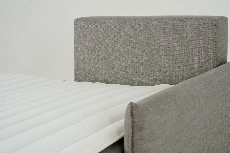 Model 12 Dreisitzer-Schlafsofa mit Chaiselongue rechts, Schattengrau