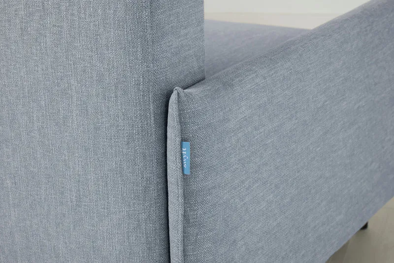 Model 12 Dreisitzer-Schlafsofa mit Chaiselongue rechts, Meerglasblau