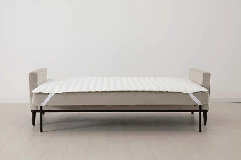 Model 02 Dreisitzer-Schlafsofa , Knochenweiß