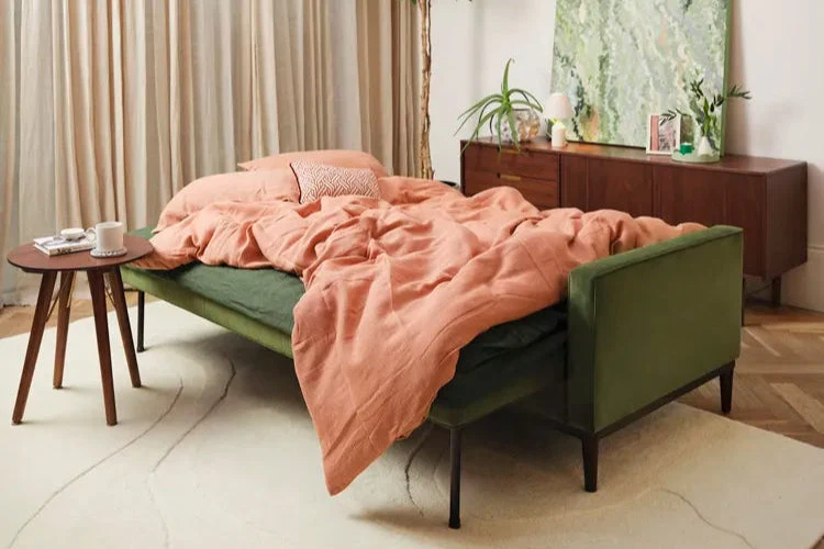 Model 02 Dreisitzer-Schlafsofa , Laubgrün