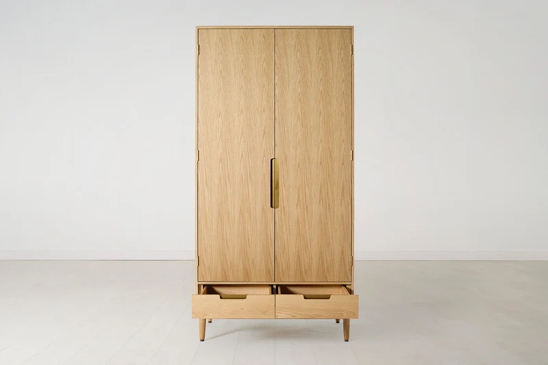 Kleiderschrank 01, Eiche