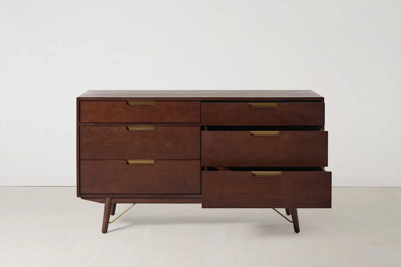 Kommode 01, Nussbaum