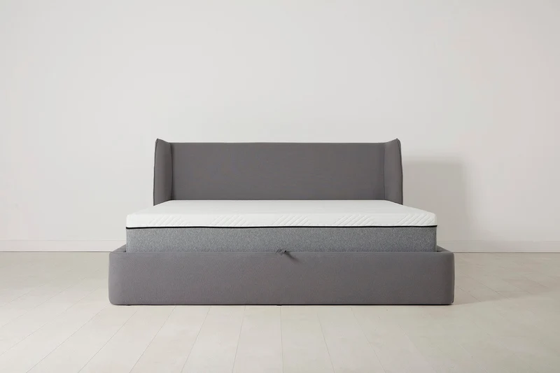Bett 03 180cm x 200cm, Risso
