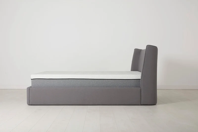 Bett 03 180cm x 200cm, Risso