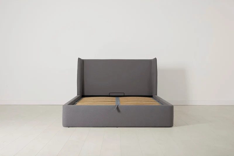 Bett 03 140cm x 200cm, Risso