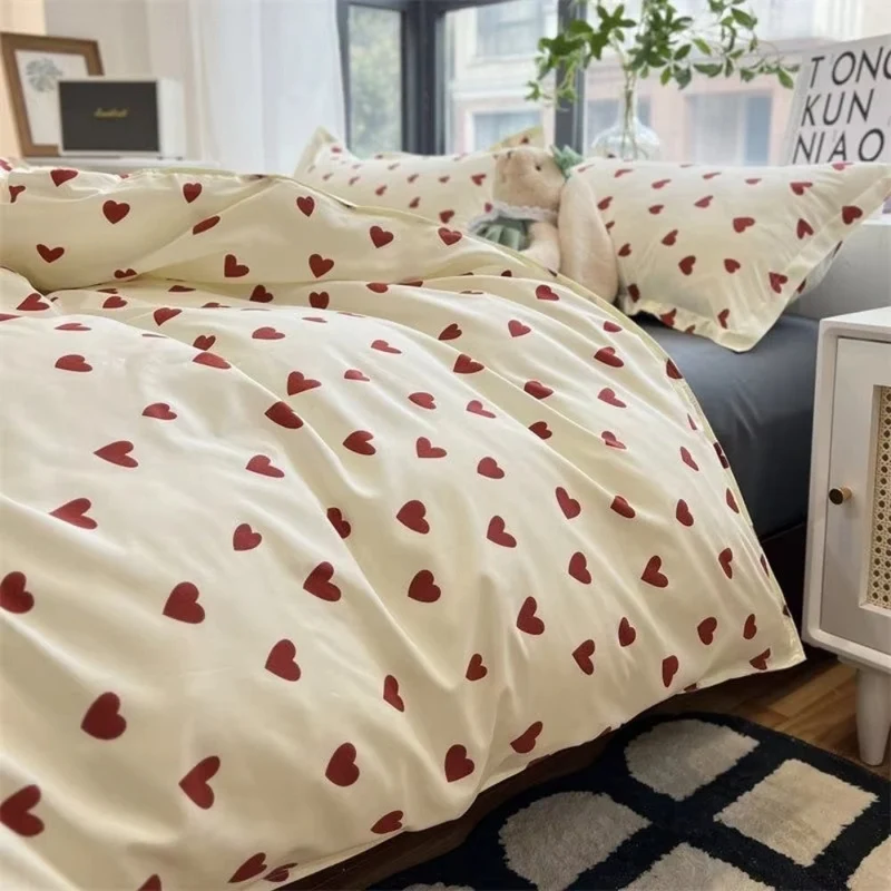 AMORI Bäddset 4 delar