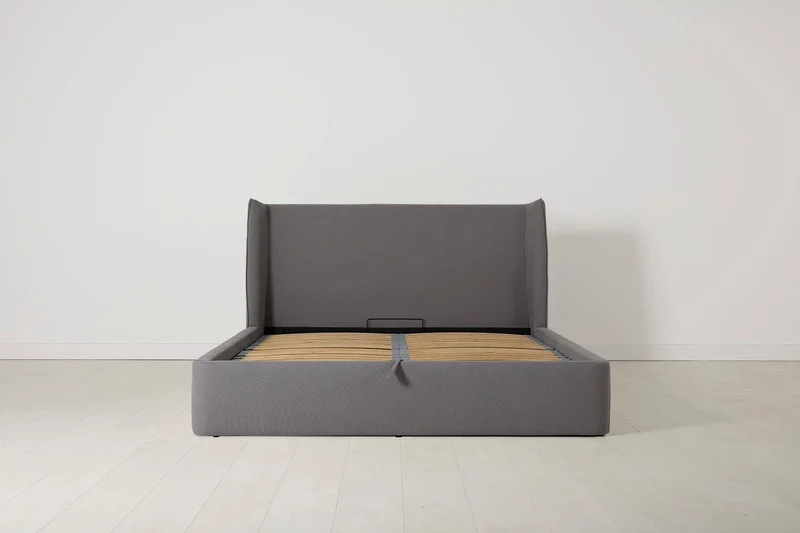 Bett 03 160cm x 200cm, Risso
