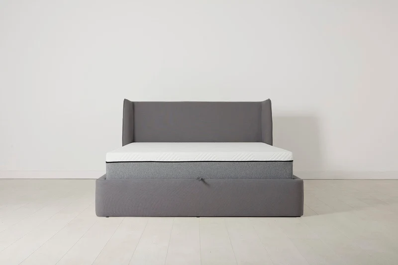 Bett 03 160cm x 200cm, Risso