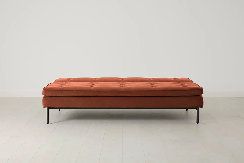 Model 11 Dreisitzer-Schlafsofa, Ziegelrot
