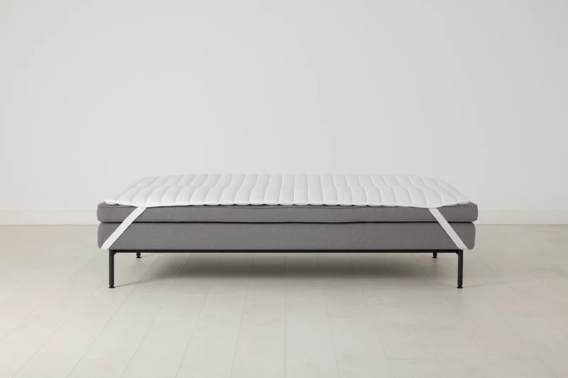Model 11 Dreisitzer-Schlafsofa, Risso