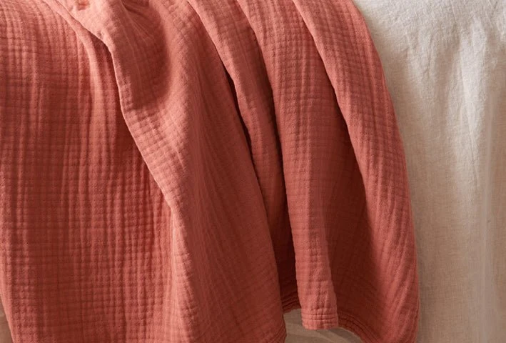 Plaid en gaze de coton biologique TIO
