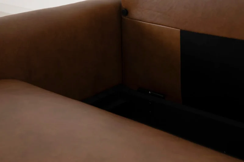 Model 04 Dreisitzer-Schlafsofa, Ahornbraun